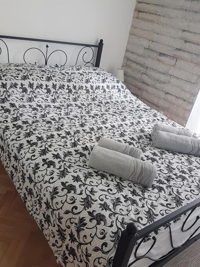 Apartment Tonka Spalato Esterno foto